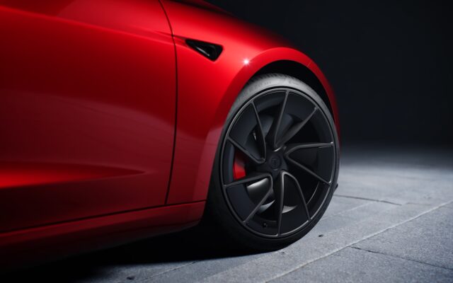 260 ezer dollárért kínálnak egy Model S Signature Editiont – de a Tesla tiltja a viszonteladást