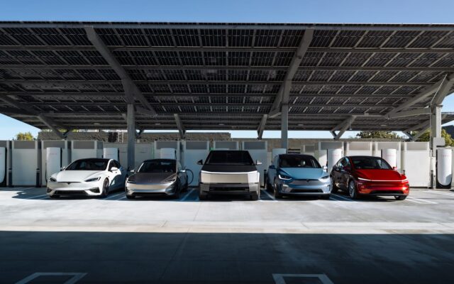 4,12 milliárd dolláros shortnyereség egyetlen nap alatt: a Tesla esésén jól kerestek a medvék