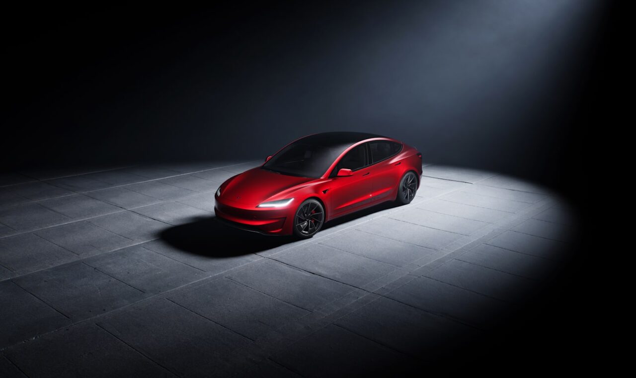 DeSantis a médiabírálatba fog: miért kerül minden Tesla-balesetcímbe a márkanév?