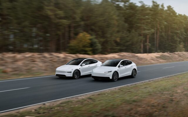 Egész Európára kiterjed a Grok: Tesla-autók nyári frissítéssel kapnak járművezérlési funkciókat