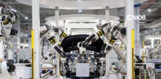Musk lehűti az Optimus-lázat: „Ez nem olyan, mint autót gyártani”