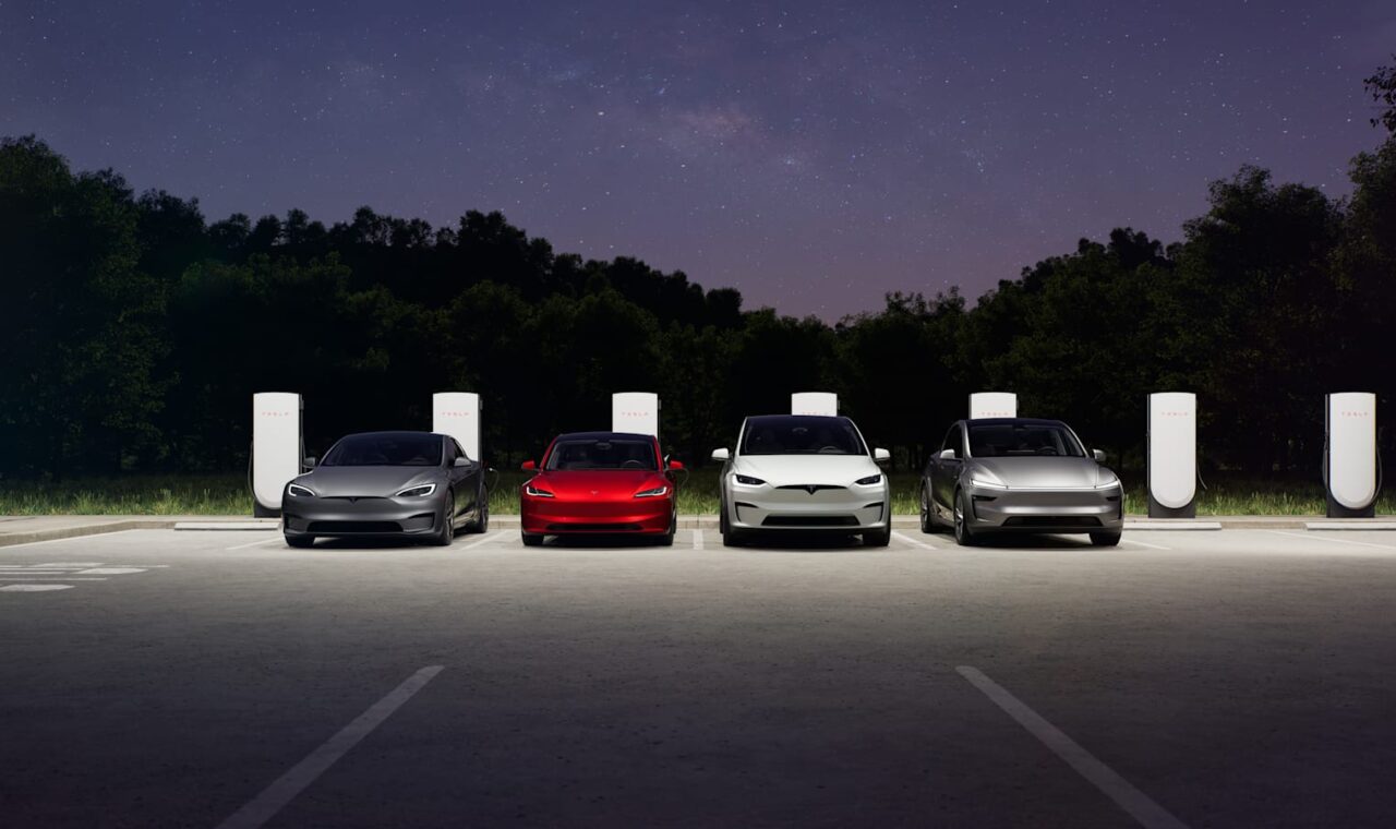 Árfolyamcél-emelés a Jefferies-től a Tesla rekordnegyedéve után