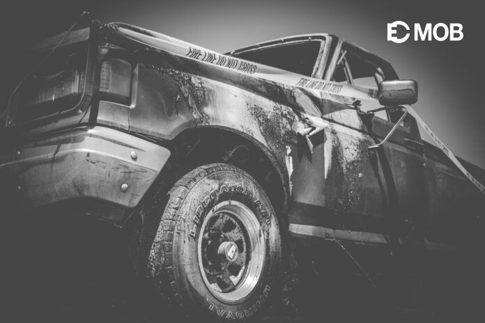 v-dat-emeltek-a-texasi-f-rfi-ellen-aki-az-autopilotot-hib-zt