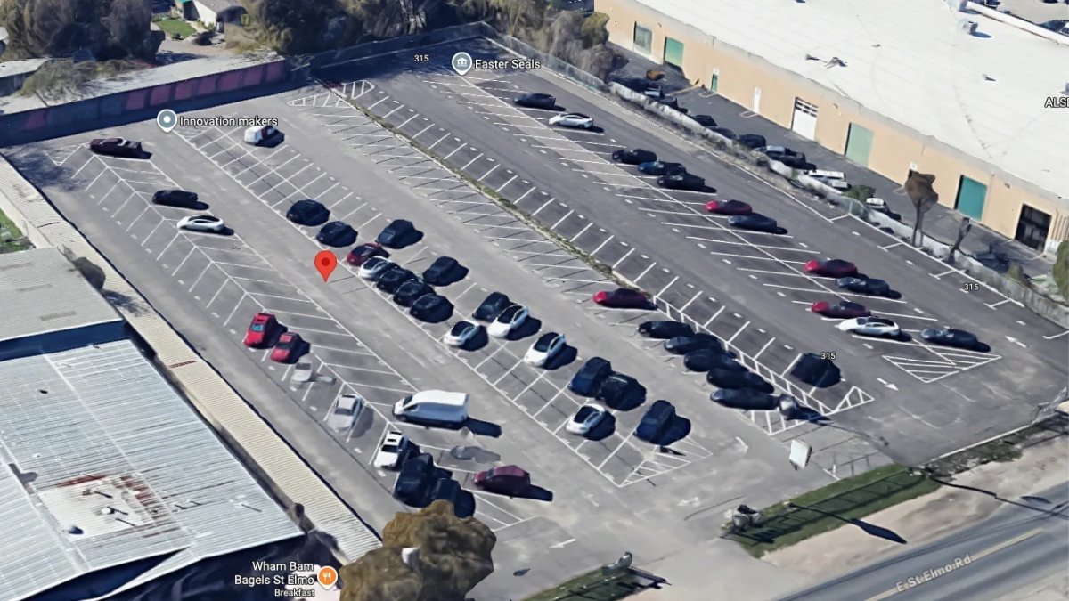 Tesla: 80 vezeték nélküli töltő Austinban