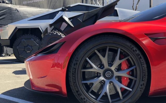 Tesla Roadster: az új dizájn már nem a 2017-es