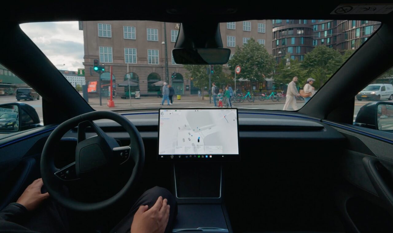 Tesla FSD EU-szavazás: december előtt nem lesz döntés