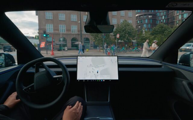 Tesla FSD EU-szavazás: december előtt nem lesz döntés