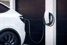 Tesla Model 3 és Y: otthoni áramforrás áramszünetkor