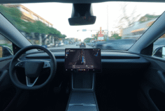 Tesla FSD és Autopilot: HW3 és AI4 különbségei 2026-ban